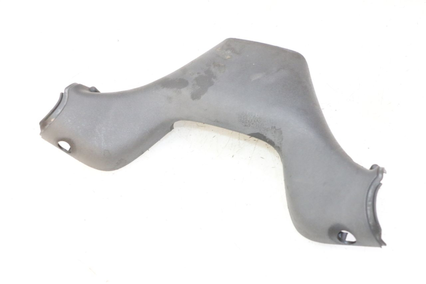 photo de COUVRE GUIDON ARRIERE PIAGGIO MP3 RL 250 (2007 - 2010)