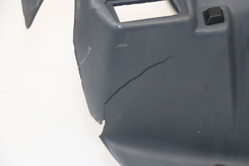 photo de COUVRE GUIDON ARRIERE PEUGEOT SV 125 (1991 - 1994)