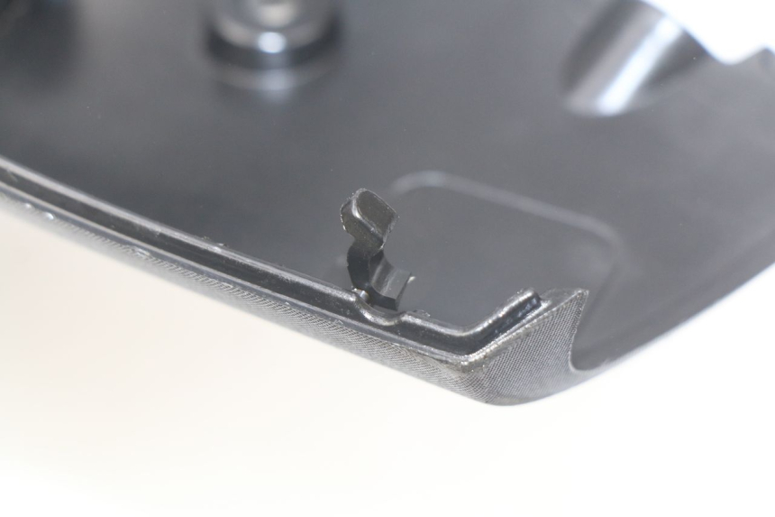 photo de COUVRE GUIDON ARRIERE PIAGGIO MP3 500 (2014 - 2016)