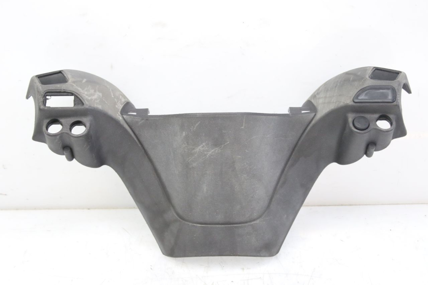 photo de COUVRE GUIDON ARRIERE PIAGGIO X9 EVOLUTION 125 (2003 - 2007)