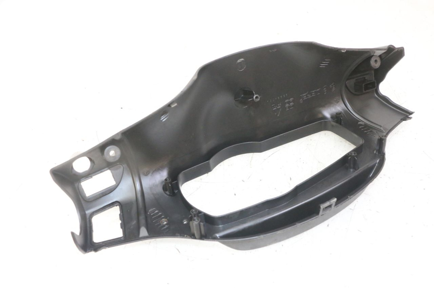 photo de COUVRE GUIDON ARRIERE GILERA RUNNER SL 50 (2006 - 2009)