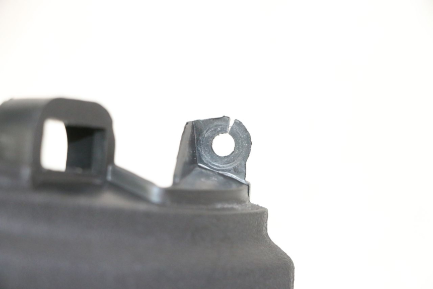 photo de COUVRE GUIDON ARRIERE APRILIA SXR 50 (2021 - 2023)