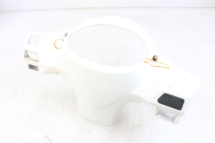 photo de COUVRE GUIDON ARRIERE SYM FIDDLE 3 III 50 (2014 - 2020)