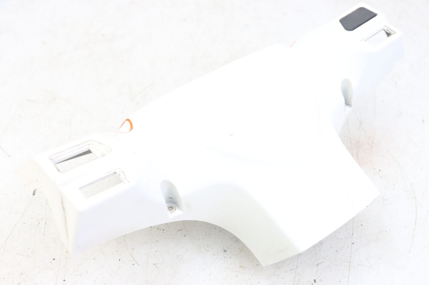 photo de COUVRE GUIDON ARRIERE SYM FIDDLE 3 III 50 (2014 - 2020)