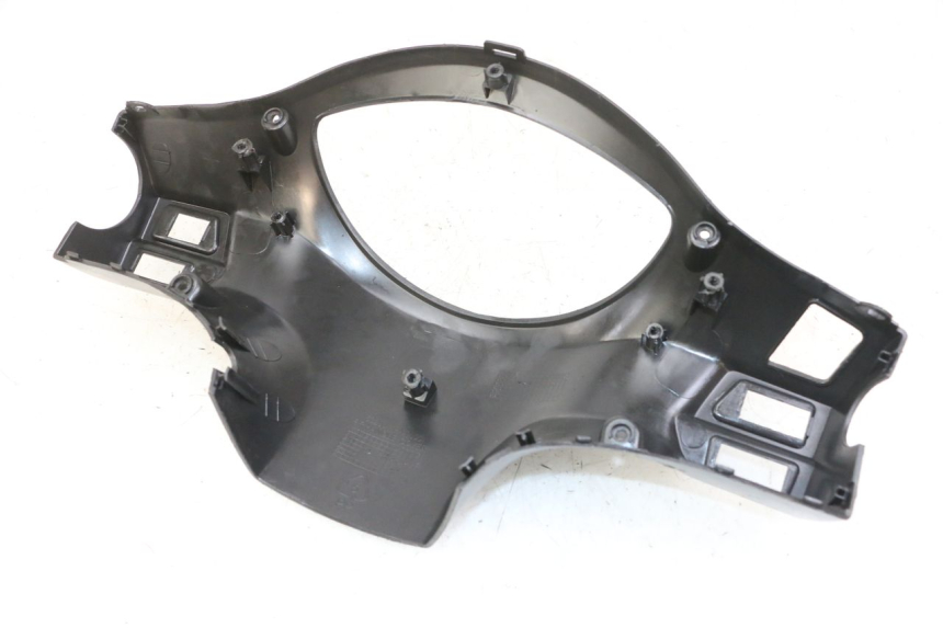 photo de COUVRE GUIDON ARRIERE PEUGEOT TWEET PRO CARGO 50 (2018 - 2020)