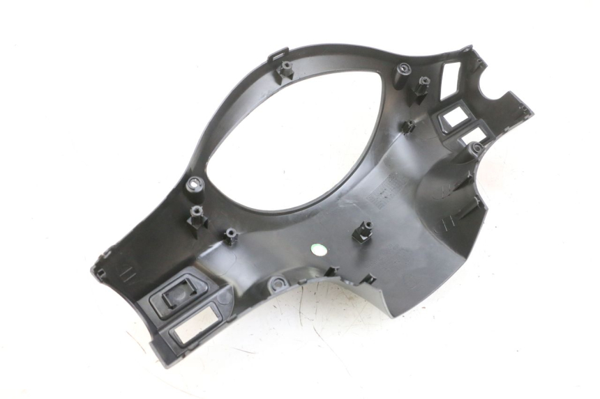 photo de COUVRE GUIDON ARRIERE PEUGEOT TWEET PRO EFI 4T 50 (2021 - 2022)