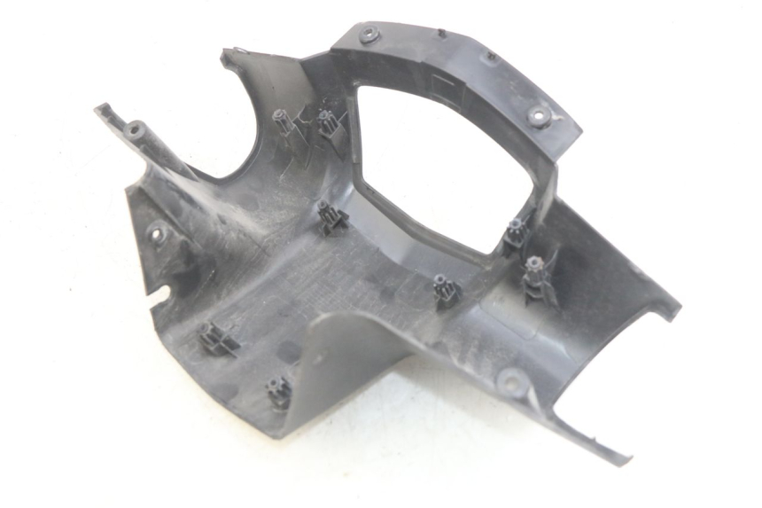 photo de COUVRE GUIDON ARRIERE PEUGEOT VIVACITY NEW 2T 50 (2008 - 2017)