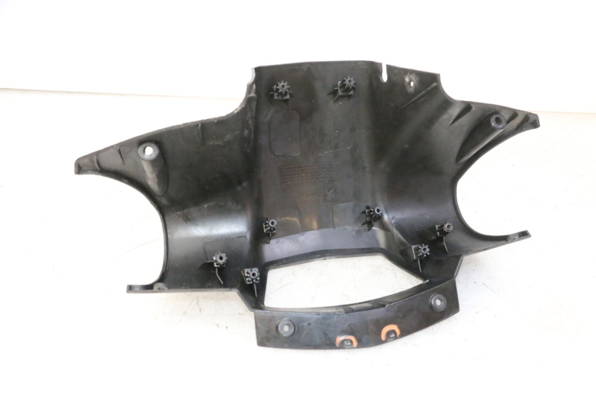photo de COUVRE GUIDON ARRIERE PEUGEOT VIVACITY NEW 2T 50 (2008 - 2017)