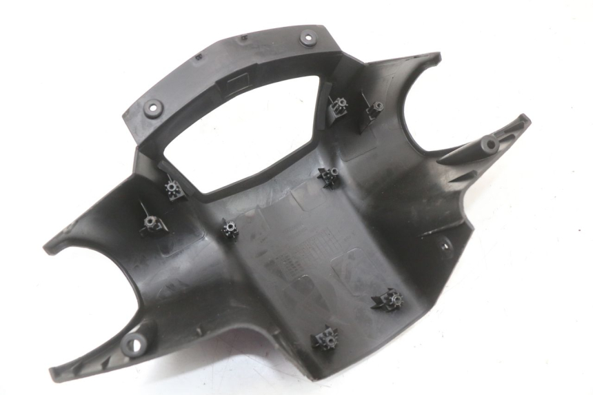 photo de COUVRE GUIDON ARRIERE PEUGEOT VIVACITY NEW 4T 50 (2008 - 2017)