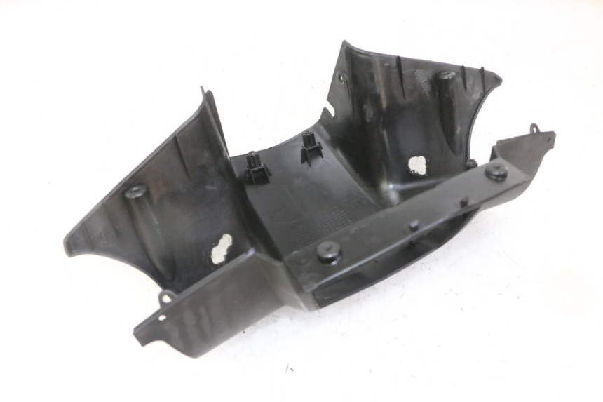 photo de COUVRE GUIDON ARRIERE PEUGEOT VIVACITY NEW 4T 50 (2008 - 2017)
