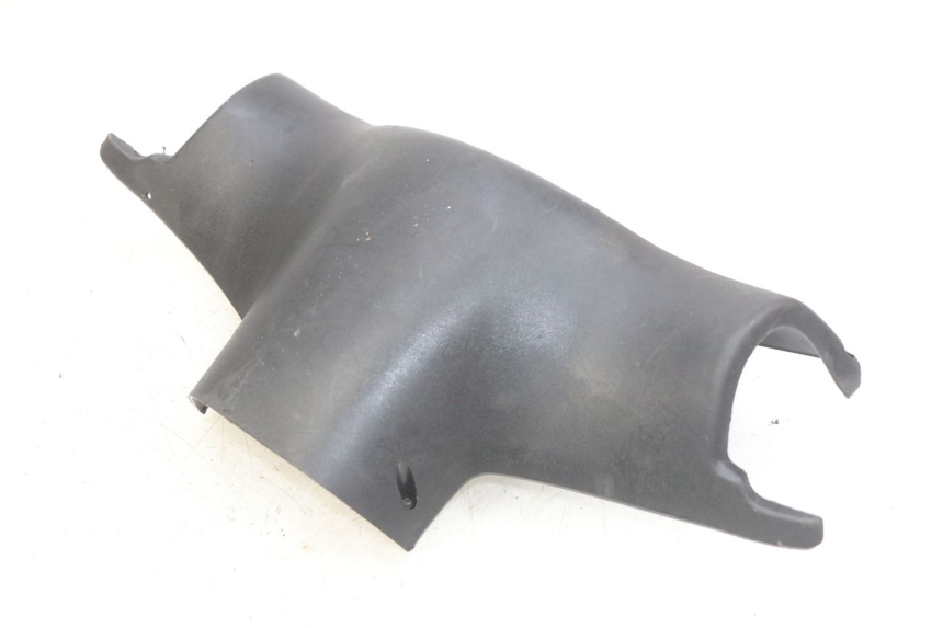 photo de COUVRE GUIDON ARRIERE PEUGEOT VIVACITY 50 (1998 - 2003)