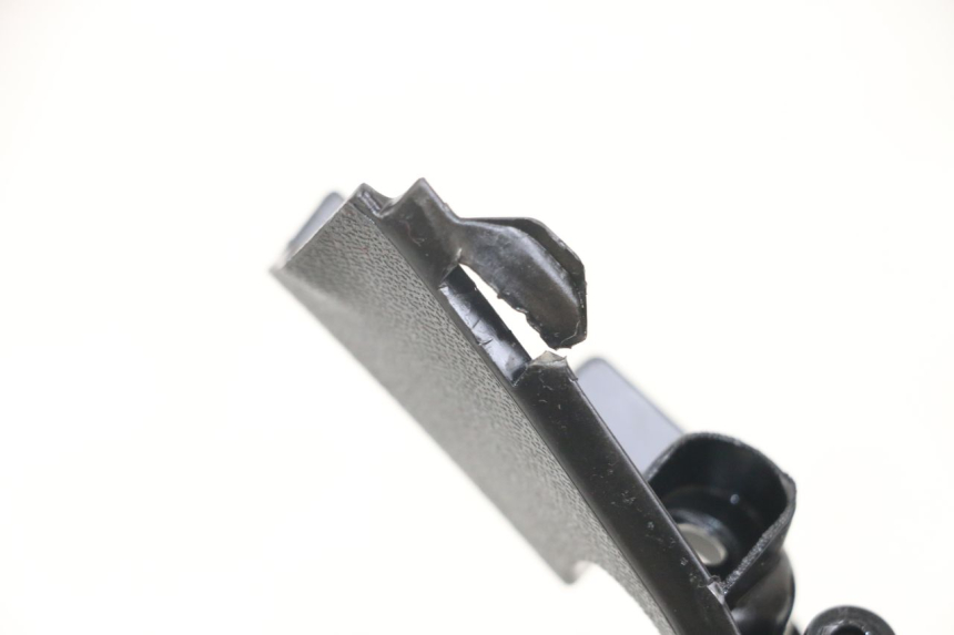 photo de COUVRE GUIDON ARRIERE YAMAHA XMAX X-MAX ABS 125 (2017 - 2020)