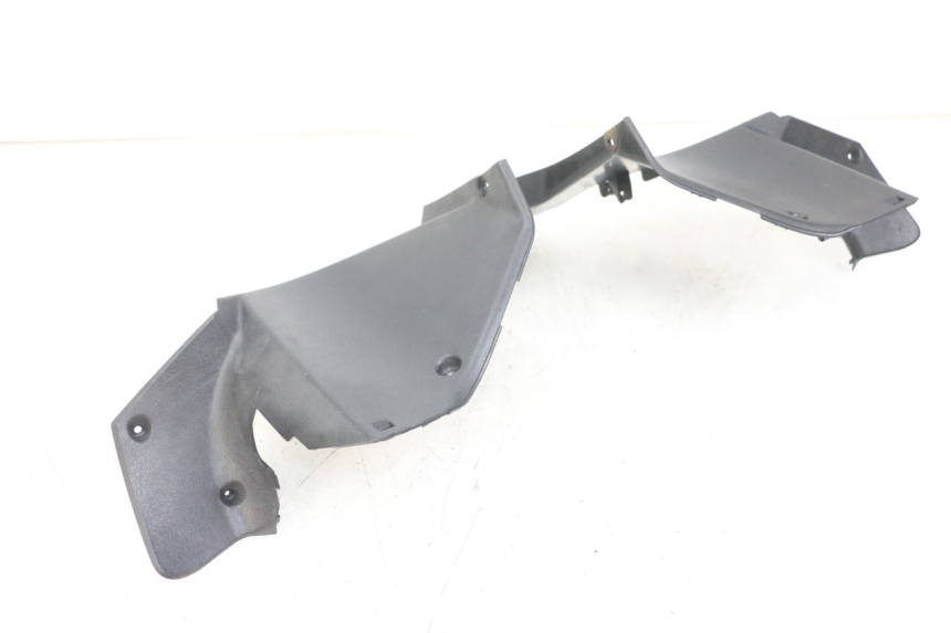 photo de COUVRE GUIDON ARRIERE YAMAHA XMAX X-MAX 125 (2006 - 2009)
