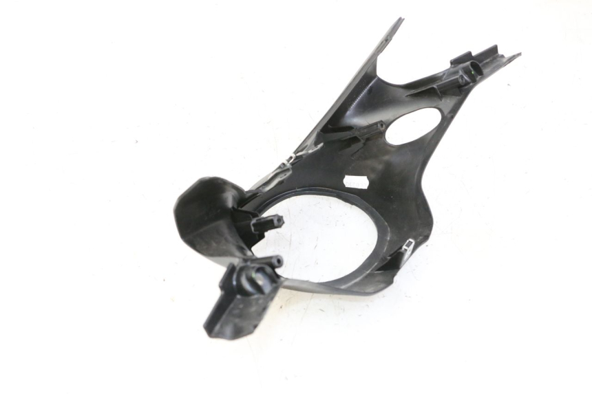 photo de COUVRE GUIDON ARRIERE YAMAHA XMAX X-MAX 125 (2021 - 2025)