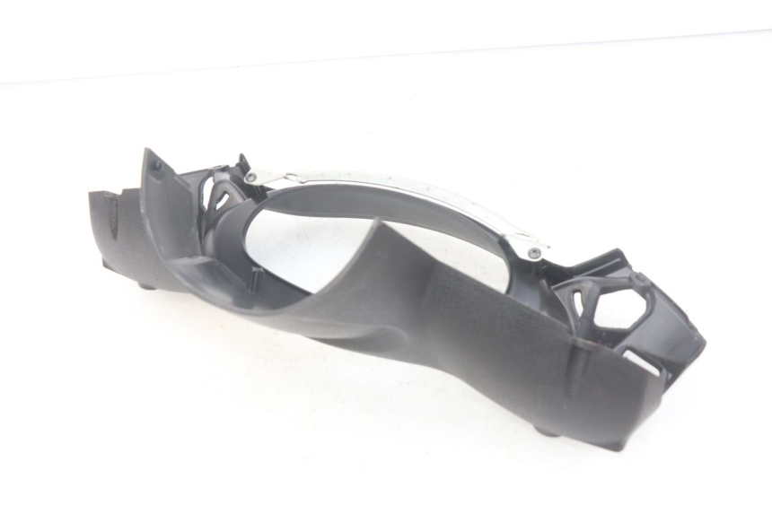photo de COUVRE GUIDON ARRIERE PIAGGIO X7 125 (2007 - 2013)