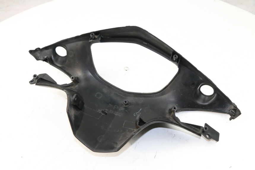 photo de COUVRE GUIDON ARRIERE YAMAHA CYGNUS X 125 (2004 - 2007)