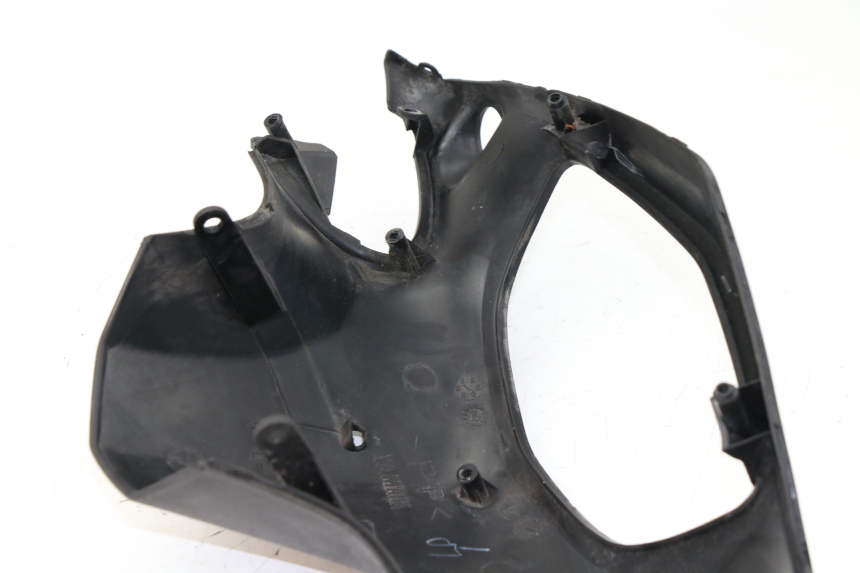 photo de COUVRE GUIDON ARRIERE YAMAHA CYGNUS X 125 (2004 - 2007)