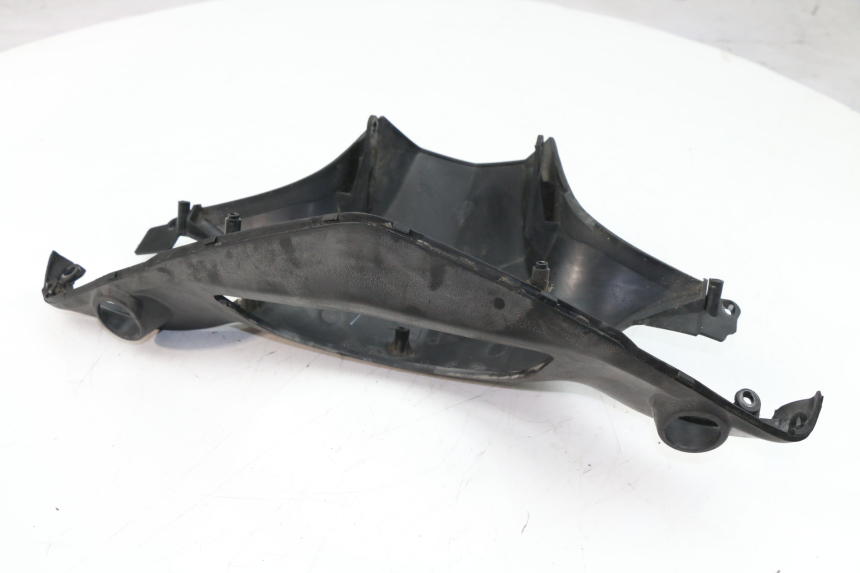 photo de COUVRE GUIDON ARRIERE YAMAHA CYGNUS X 125 (2004 - 2007)