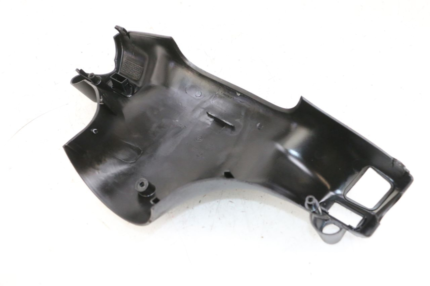 photo de COUVRE GUIDON ARRIERE PIAGGIO ZIP 2T 50 (2009 - 2019) - Zoom état d’usage