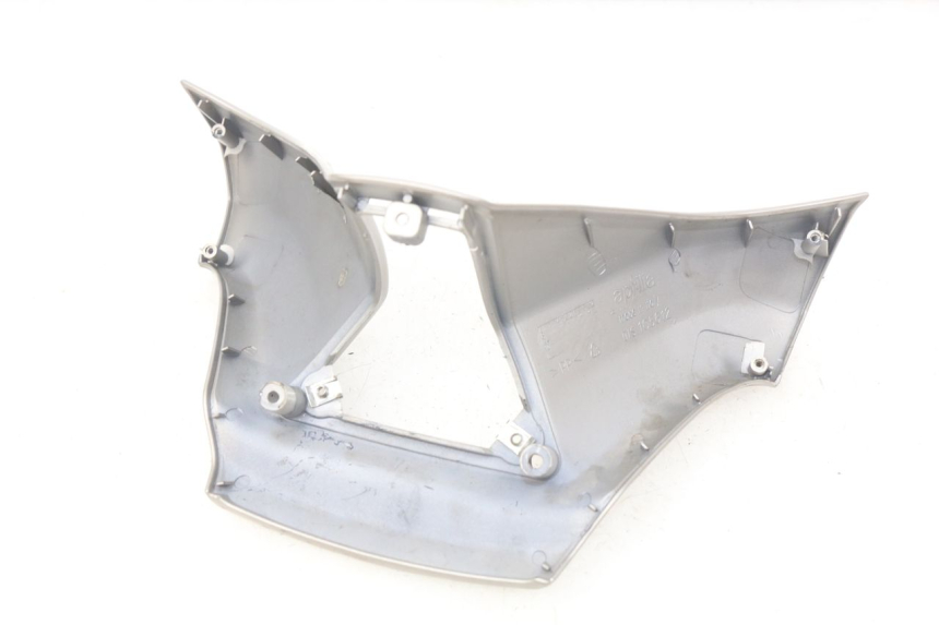 photo de COUVRE GUIDON AVANT APRILIA ATLANTIC 125 (2003 - 2009)