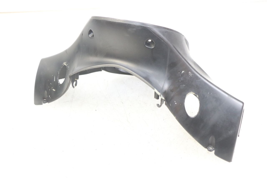photo de COUVRE GUIDON AVANT PIAGGIO BEVERLY 125 (2010 - 2015)