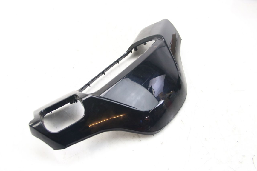 photo de COUVRE GUIDON AVANT MBK BOOSTER SPIRIT 50 (2004 - 2017)