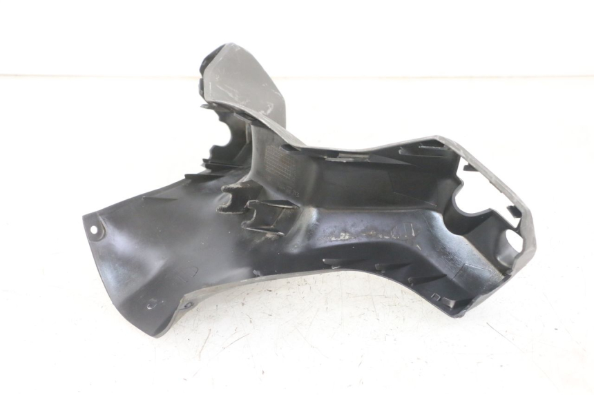photo de COUVRE GUIDON AVANT SUZUKI BURGMAN 125 (2007 - 2014)