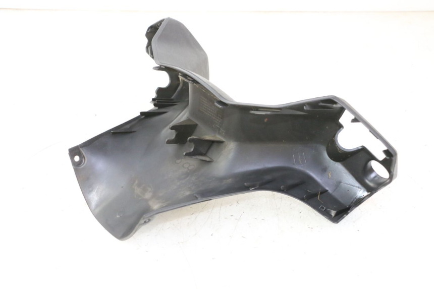 photo de COUVRE GUIDON AVANT SUZUKI BURGMAN 125 (2007 - 2014)