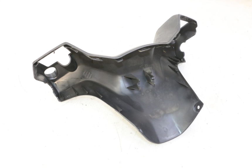 photo de COUVRE GUIDON AVANT SUZUKI BURGMAN 125 (2007 - 2014)