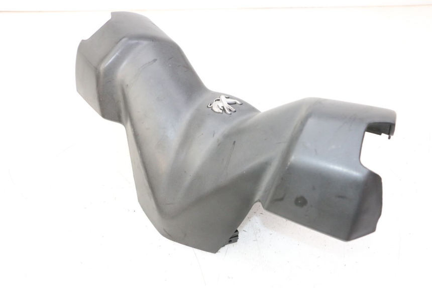 photo de COUVRE GUIDON AVANT PEUGEOT CITYSTAR 50 (2013 - 2017)
