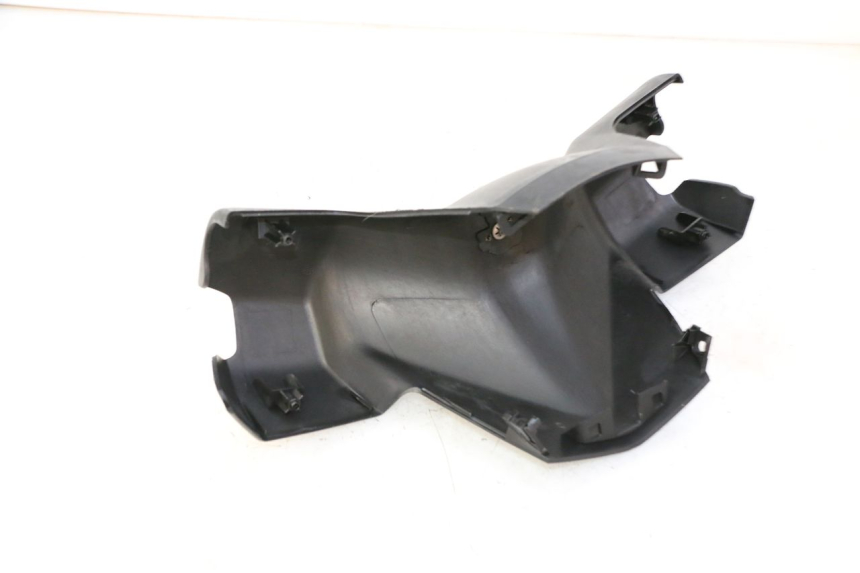 photo de COUVRE GUIDON AVANT PEUGEOT CITYSTAR 50 (2013 - 2017)