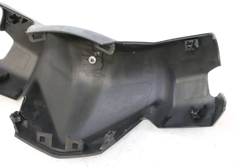 photo de COUVRE GUIDON AVANT PEUGEOT CITYSTAR 50 (2013 - 2017)