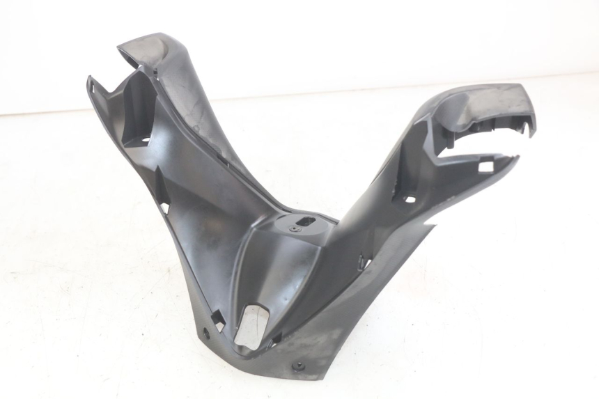 photo de COUVRE GUIDON AVANT SYM GTS EFI 125 (2012 - 2016)