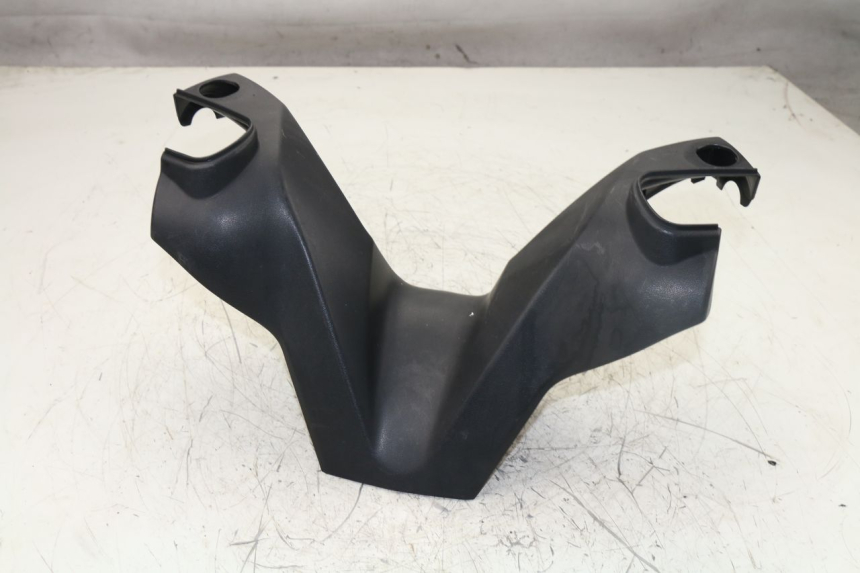 photo de COUVRE GUIDON AVANT KYMCO K-XCT 125 (2013 - 2017)