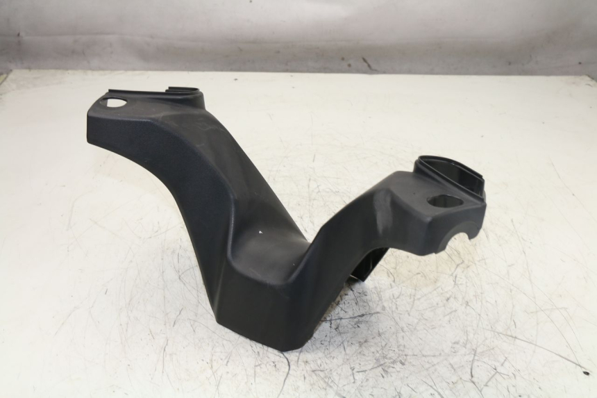 photo de COUVRE GUIDON AVANT KYMCO K-XCT 125 (2013 - 2017)