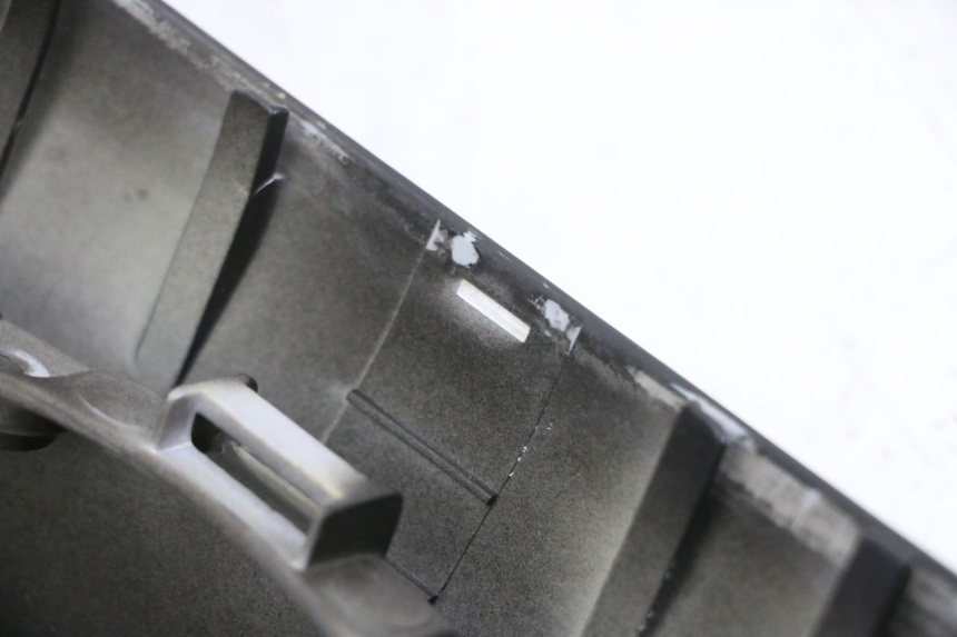 photo de COUVRE GUIDON AVANT KYMCO LIKE 125 (2009 - 2016) - Marquages et références