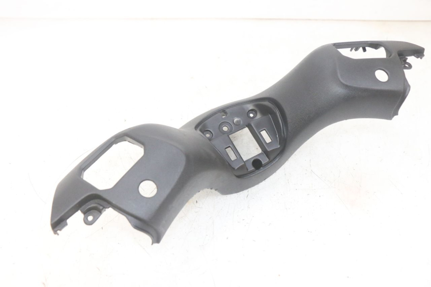 photo de COUVRE GUIDON AVANT PIAGGIO MP3 HPE 300 (2019 - 2026) - Pièce contrôlée