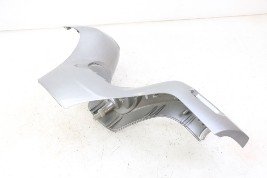 photo de COUVRE GUIDON AVANT PIAGGIO MP3 500 (2014 - 2016)