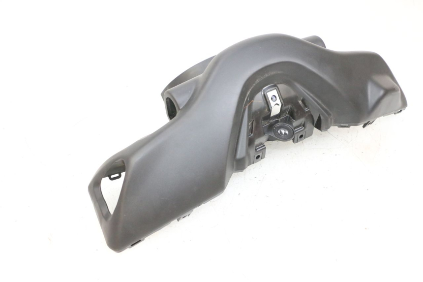 photo de COUVRE GUIDON AVANT YAMAHA NEO'S CORE 1 (2022 - 2026) - Pièce contrôlée