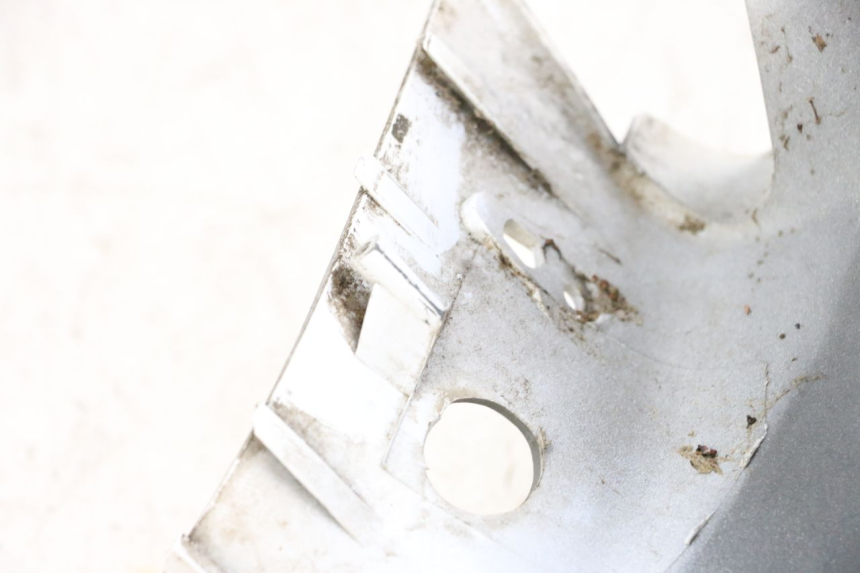 photo de COUVRE GUIDON AVANT SYM ORBIT 2 50 (2008 - 2014) - Détails caractéristiques