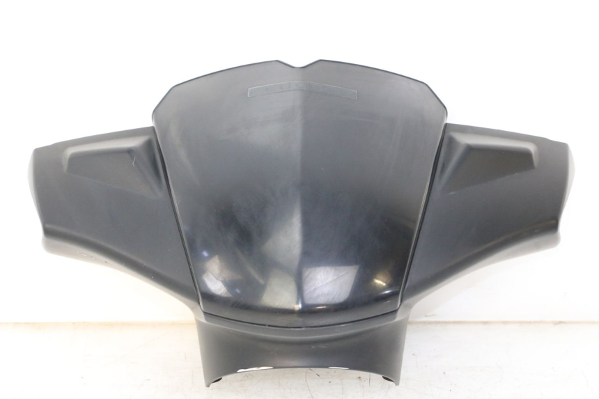 photo de COUVRE GUIDON AVANT PEUGEOT KISBEE 4T 50 (2018 - 2022)
