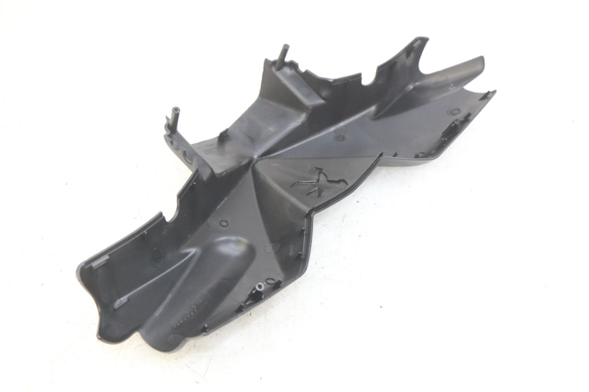 photo de COUVRE GUIDON AVANT PEUGEOT LUDIX 50 (2005 - 2007)