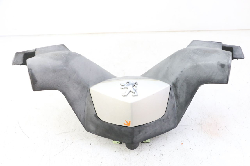 photo de COUVRE GUIDON AVANT PEUGEOT SATELIS COMPRESSOR K15 125 (2006 - 2009)
