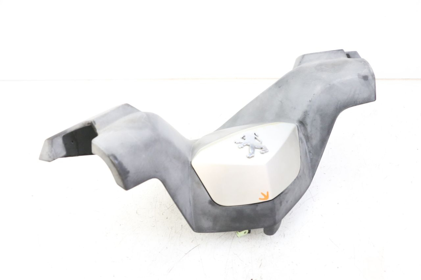 photo de COUVRE GUIDON AVANT PEUGEOT SATELIS COMPRESSOR K15 125 (2006 - 2009)