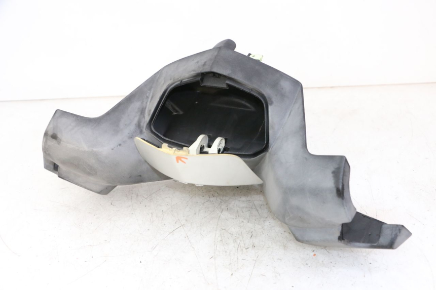 photo de COUVRE GUIDON AVANT PEUGEOT SATELIS COMPRESSOR K15 125 (2006 - 2009)