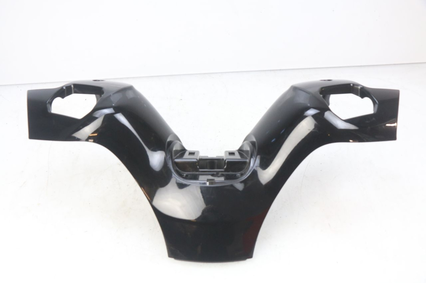 photo de COUVRE GUIDON AVANT PIAGGIO MP3 500 (2014 - 2016)