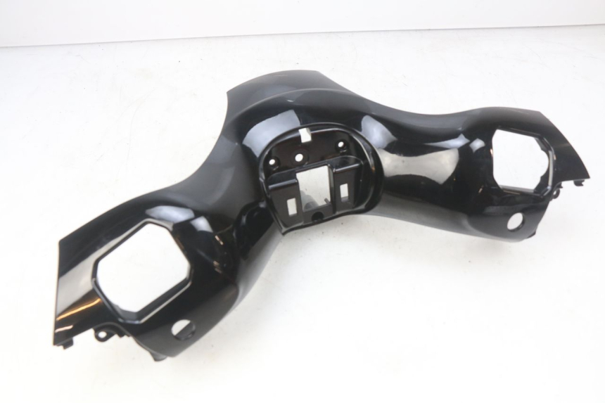 photo de COUVRE GUIDON AVANT PIAGGIO MP3 500 (2014 - 2016)