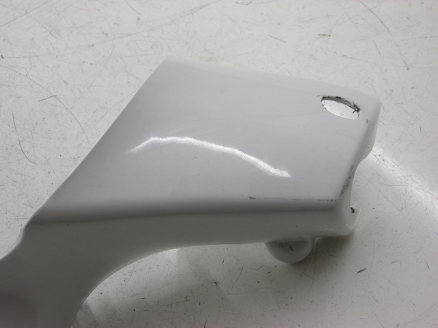 photo de COUVRE GUIDON AVANT PIAGGIO ZIP 2T 50 (2009 - 2019)