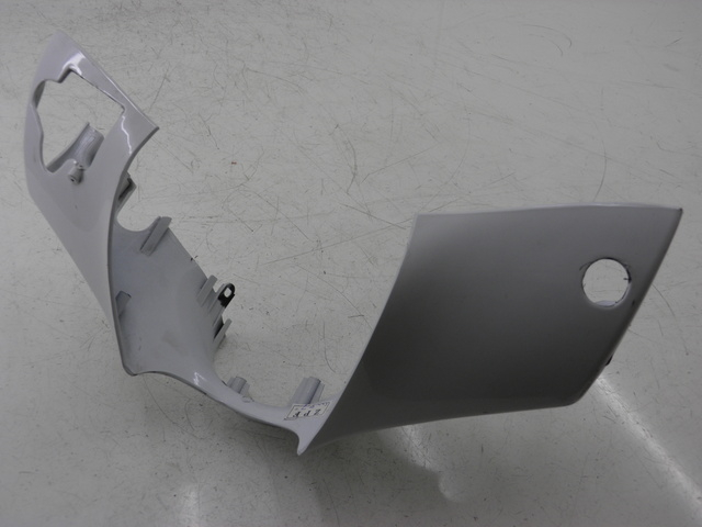photo de COUVRE GUIDON AVANT PIAGGIO ZIP 2T 50 (2009 - 2019)