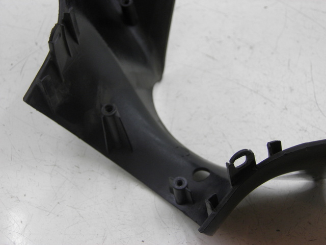 photo de COUVRE GUIDON AVANT PIAGGIO ZIP 4T 50 (2001 - 2008) - Zoom état d’usage